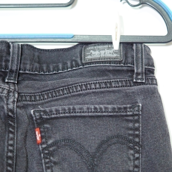 LEVI'S size 3m, 30" inseam faded black jeans - Picture 3 of 5